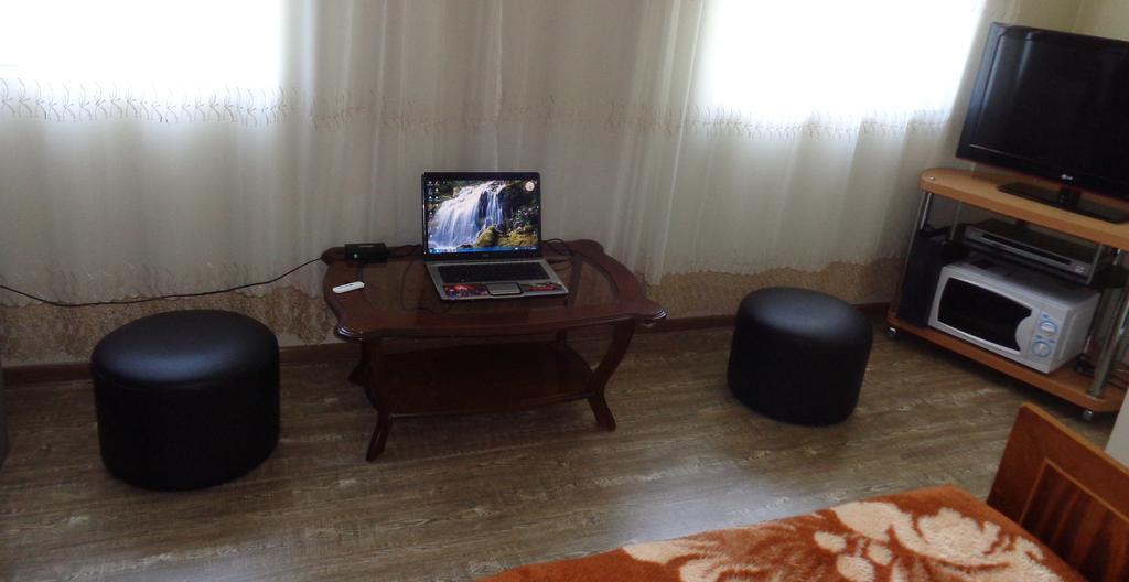 Готель Private House In Батумі Номер фото